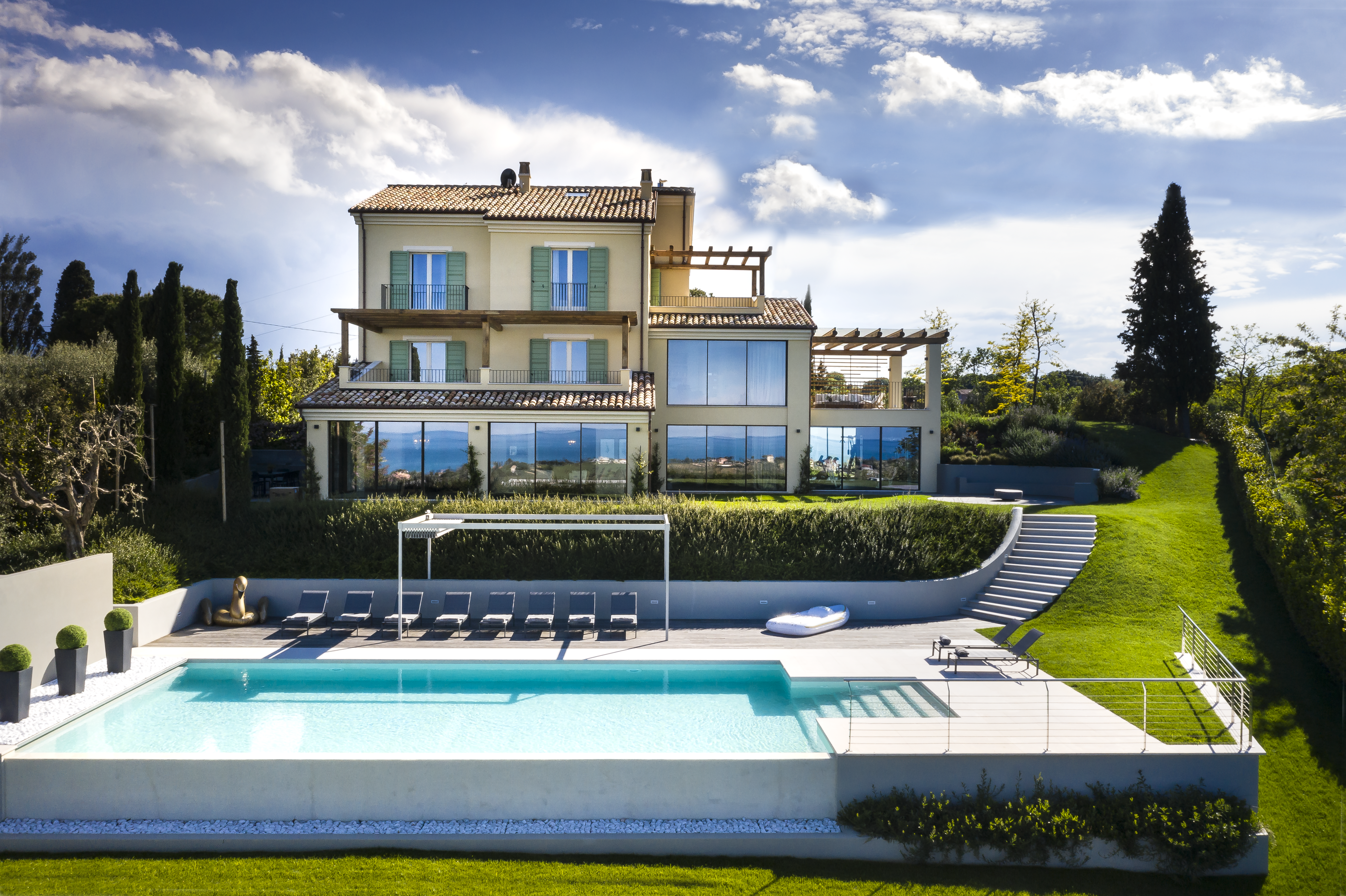 Villa Olivo Italian Luxury home from home_Villa Olivo_Photo credit_Davide Bischeri.