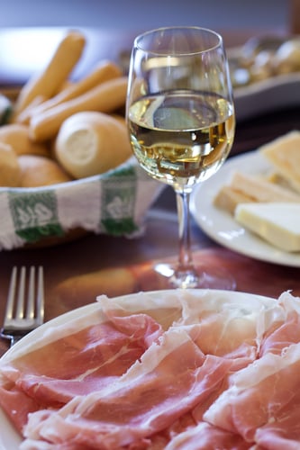 Prosciutto_vino