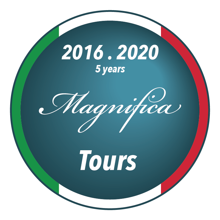 5 years magnifica 2@2x